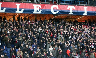 Les supporters du PSG lors du match contre l'OM, le 17 mars 2019 au Parc des Princes.