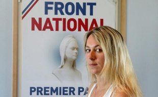Anne-Sophie Leclère, ancienne candidate FN aux municipales, à Rethel dans les Ardennes, le 16 juillet 2014