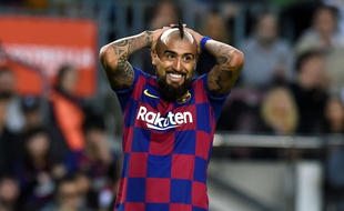 Ca sent la fin de l'aventure entre Arturo Vidal et le Barça.