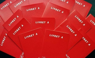 Le Livret A a réalisé en 2011 la deuxième meilleure année de son histoire, collectant 17,38 milliards d'euros supplémentaires, ce qui en fait plus que jamais le grand gagnant de la crise, même si le maintien de son taux à 2,25% début février pourrait l'handicaper