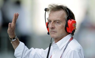 Luca di Montezemolo, le patron de Ferrari, est critiqué après les mauvais choix stratégiques au Grand Prix d'Abou Dhabi.