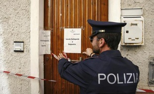 Ernesto Fazzalari, membre de la mafia calabraise 'Ndrangheta a été retrouvé dans un appartement à Calabre en Italie et arrêté le 26/06/2016 par la police italienne, après une cavale de vingt ans.