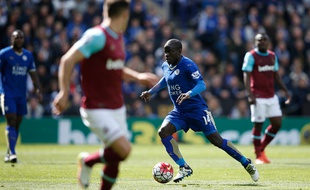 Le milieu de terrain de Leicester N'Golo Kanté, le 16 avril 2016 contre West Ham.