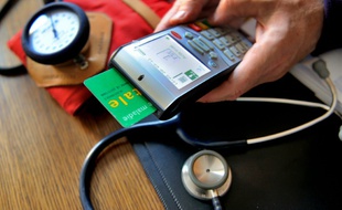 La consultation d'un généraliste passerait de 23 à 25 euros en 2018