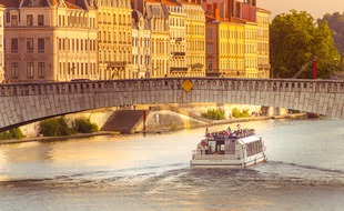 Cette année, des croisières seront proposées lors du festival Quais du Polar en lien avec les Bateaux Lyonnais.