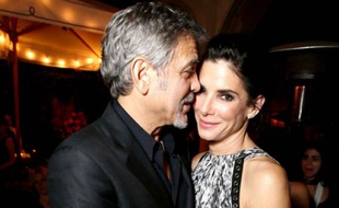 George Clooney et Sandra Bullock.