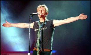 Le chanteur David Bowie