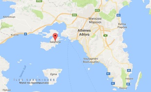 Localisation de l'île de Salamine près d'Athènes où le pétrole a coulé.