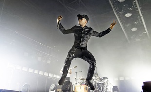 MHD en concert à l'AccorHotels Arena en mars 2018