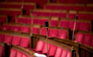 L'Assemblée nationale, le 8 novembre 2019.