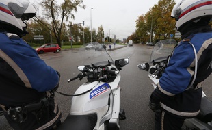 Bordeaux: Drogué, un adolescent pique la voiture de sa mère et fonce sur la police. (Illustration)