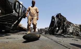 L'aéroport de Tripoli après une attaque le 21 juillet 2014 de groupes islamistes