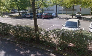 L'incendie s'est déclaré vers 2h du matin sur un parking, rue de Quercy.