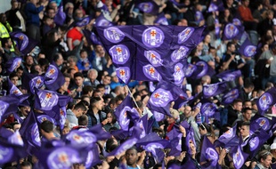Les supporters du TFC lors du match de Ligue 1 contre Troyes au Stadium de Toulouse, le 7 mai 2016.