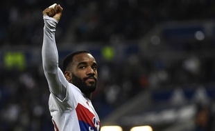 Alexandre Lacazette aura bien disputé son dernier match sous le maillot lyonnais lors de la 38e journée de Ligue 1 face à Nice, le 20 mai.