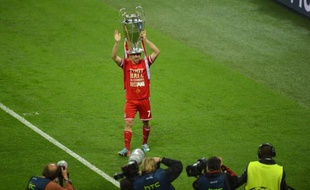 A sa troisième tentative en finale, Franck Ribéry a enfin décroché la Ligue des champions avec le Bayern Munich face au Borussia Dortmund, 2 à 1, samedi à Wembley, où deux de ses coups de patte ont contribué à faire la décision.