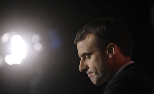 Emmanuel macron a remercié les soldats qui passent les fêtes loin de leur famille.