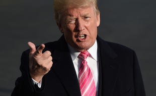 Le président américain Donald Trump a annoncé le 24 novembre 2017 qu'il déclinait l'offre probable du Time pour être personnalité de l'année.