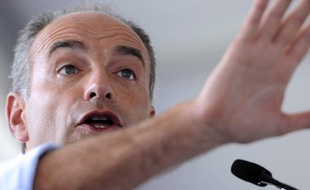 Jean-François Copé lors de son discours à Chateaurenard, le 25 août 2013.
