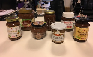 Les produits testés à la rédaction de «20 Minutes» à Paris.