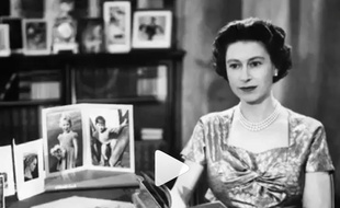 La reine avait 31 ans en 1972.