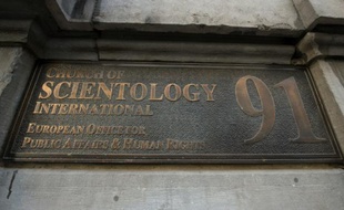 L'enseigne de l'Eglise de scientologie, le 8 décembre 2015 à Bruxelles