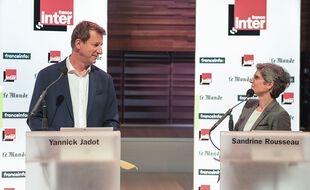 Sandrine Rousseau et Yannick Jadot lors du débat de la primaire écologiste