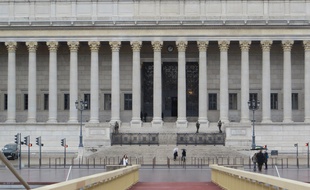 Lyon, le 24 février 2016
Illustrations de la Cour d'Assies du Rhône et de l'ancien Palais de justice de Lyon.