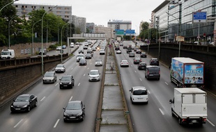 Le périphérique parisien. (illustration)