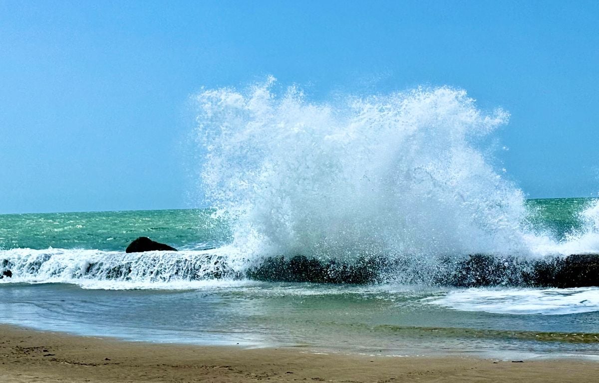 Avec des vagues de 4 à 5 mètres, c'est quoi cette houle qui va frapper la façade Atlantique mardi ?