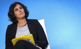 La ministre du Travail, Myriam El Khomri, le 26 octobre 2015, aux Mureaux, près de Paris