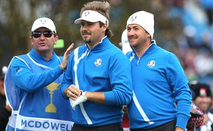 Victor Dubuisson (au centre), lors de la Ryder Cup 2014 en Ecosse