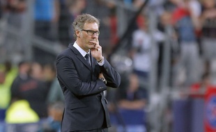 Laurent Blanc lors du match entre le PSG et l'OM le 21 mai 2016.