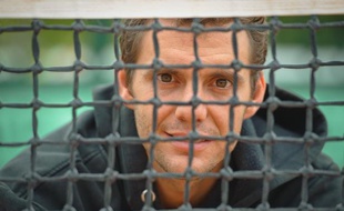 Le tennisman Paul Henri Mathieu, à Roland-Garros, le 5 octobre 2011.