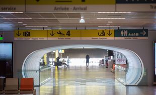 Au sein de l'aéroport de Toulouse-Blagnac en période de Covid-19.