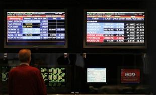 L'Argentine a annoncé un nouveau plan d'échange de dette pour les détenteurs de 7% de créances restées en suspens depuis la banqueroute de 2001, parmi lesquels figurent des fonds "vautours" aux exigences maximalistes.