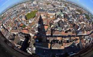Vue de la ville de Strasbourg depuis la cathédrale, le 20 septembre 2014