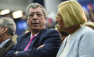 Patrick et Isabelle Balkany, le 25 novembre 2014 à Boulogne-Billancourt, dans la banlieue parisienne