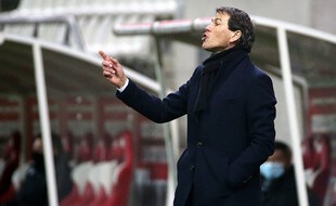Rudi Garcia et les Lyonnais décrochent de la course au titre.
