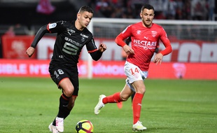 Ben Arfa et Rennes se sont inclinés à Nîmes.