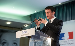 French Prime Minister Manuel Valls speaks as he attends a meeting held at the regional Council of the Centre-Val de Loire to sign a "contrat de plan Etat-Region 2015-2020" (CPER or State-Region plan contract) with President of the Regional Council of the Centre-Val de Loire Francois Bonneau in Orleans, on February 6, 2015/REVELLI-BEAUMONT_150305/Credit:Revelli-Beaumont/SIPA/1502081511