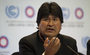 Le président bolivien Evo Morales lors d'une conférence de presse à la COP20 (20e conférence des parties) le 9 décembre 2014 à Lima, au Pérou