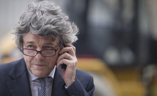 French MP and president of the leftist Radical Party Jean-Louis Borloo is seen at the end of the party's congress on March 10, 2012 in Paris. AFP PHOTO JOEL SAGET