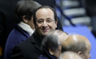 François Hollande le mardi 19 novembre au Stade de France lors du match de football France-Ukraine, remporté 3-0 par la France.
