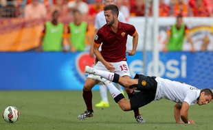 Miralem Pjanic le 26 juillet 2014 lors du match entre l'AS Roma et Manchester United.