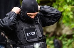 Deux hommes arrêtés à Paris avec 10 millions d’euros de bijoux