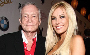 Hugh Hefner et sa femme Crystal à la soirée Playmate of the Year en 2011