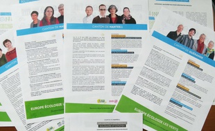 Des professions de foi et bulletins EELV en Loire-Atlantique.