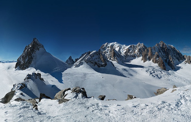 Les Plus Grandes Montagnes Du Monde La plus grande photo du monde... est un panorama du Mont Blanc