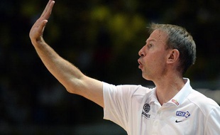 Vincent Collet, le sélectionneur de 'léquipe de France de basket, lors d'un match de préparation contre la Grèce, le 11 aoput 2013, à Strasbourg.